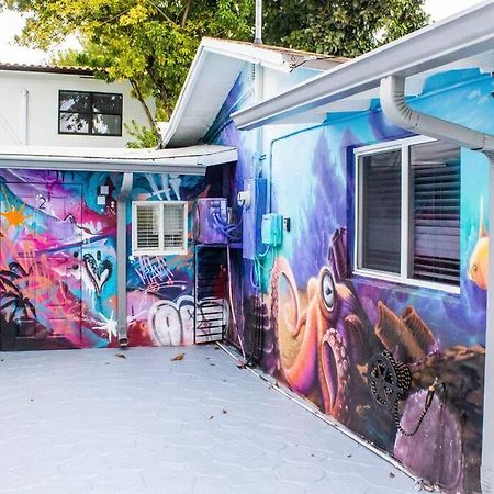Cozy & Colorful Miami Art Canvas W/Hottub & Murals Ngoại thất bức ảnh